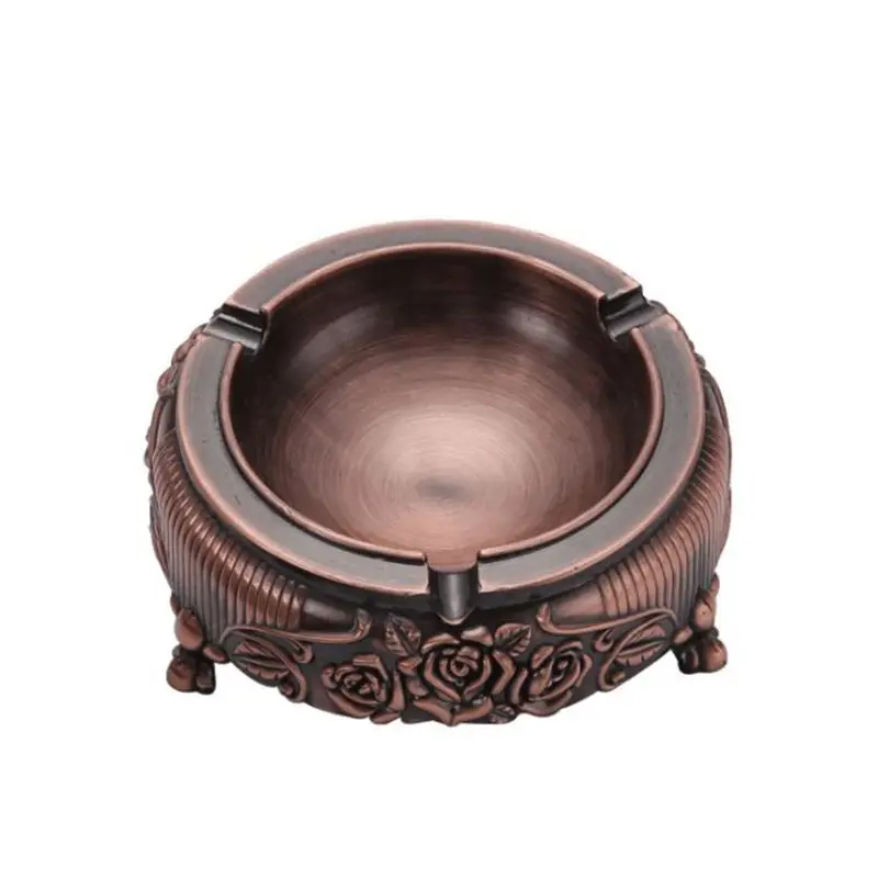 Retro Metal Ashtray Carved Pattern Cigarettes Ash Tray Home Car Smoking The Ashes Accessories - Цвет: Wine Red