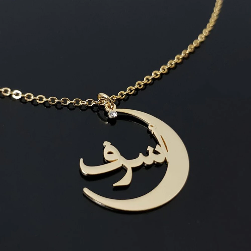 

FYW Custom Moon Arabic Name Necklaces For Women Jewelry Personalized Moon Pendants Silver Color Choker Ethnic Girlfriend Gift