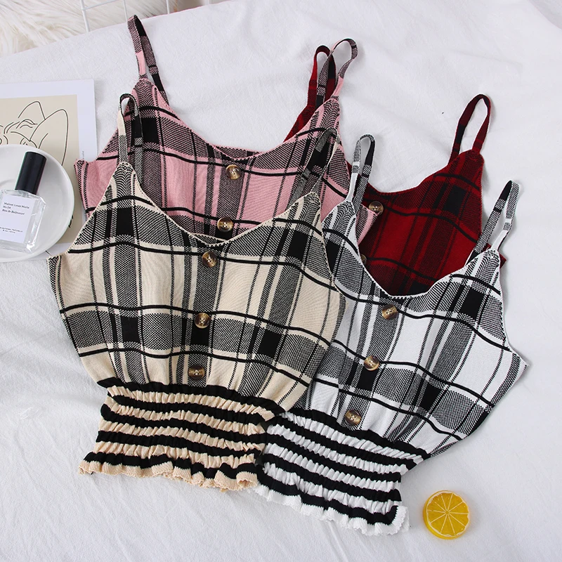 

OUMEA Women Summer Knitted Cropped Camisole Buttons Front Smocked Hem Spaghetti Strap Crop Top Plaid Knit Casual Going Out Tops