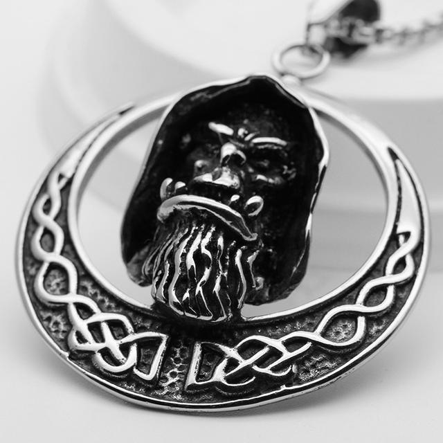 STAINLESS STEEL IMMORTAL SKULL NECKLACE