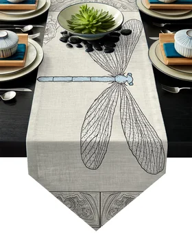 

Cute Crocodile Cartoon Green Table Runner Table Flag Home Party Decorative Tablecloth Table Runners