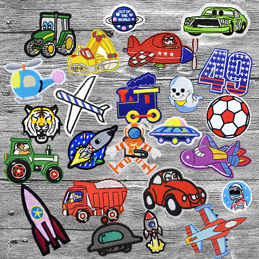 

Random Boy Patches for Clothing Mixed Cartoon Car Aircraft Animal Applique Patch Iron on Embroidered DIY Clothes Sew Accessories