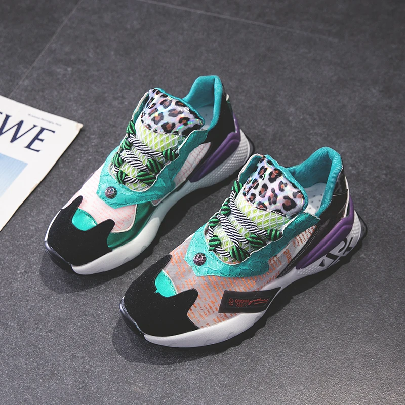 

Nice Pop Arrived Mix Colour Shoes Woman Flat Heels Summer Women Leisure Sneakers Weatern Style Female Novelty Style Footwear