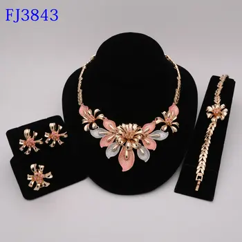

High Quality Italian Women Fashion Bride Wedding Gold Color Jewelry Necklace Bracelet Ring Earrings Crystal Jewelry Sets