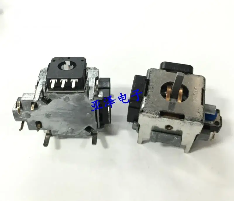 

2PCS/LOT 3D game consoles, joystick, model aircraft joystick, toy aircraft direction control potentiometer 10K