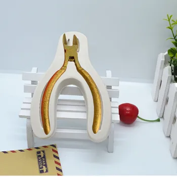 

Luyou DIY plaster pliers silicone mold,fondant cake pliers mold,crafts pliers moulds Kitchen Accessories FM1254