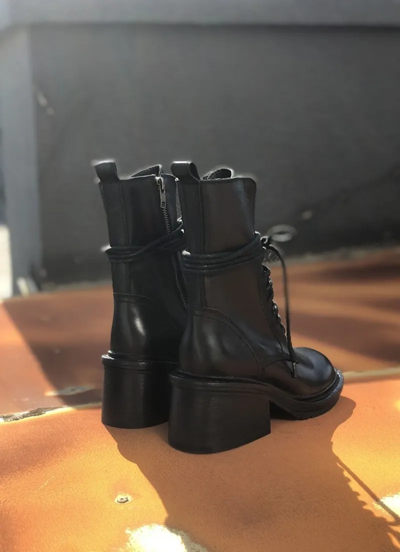 High Quality Calçados