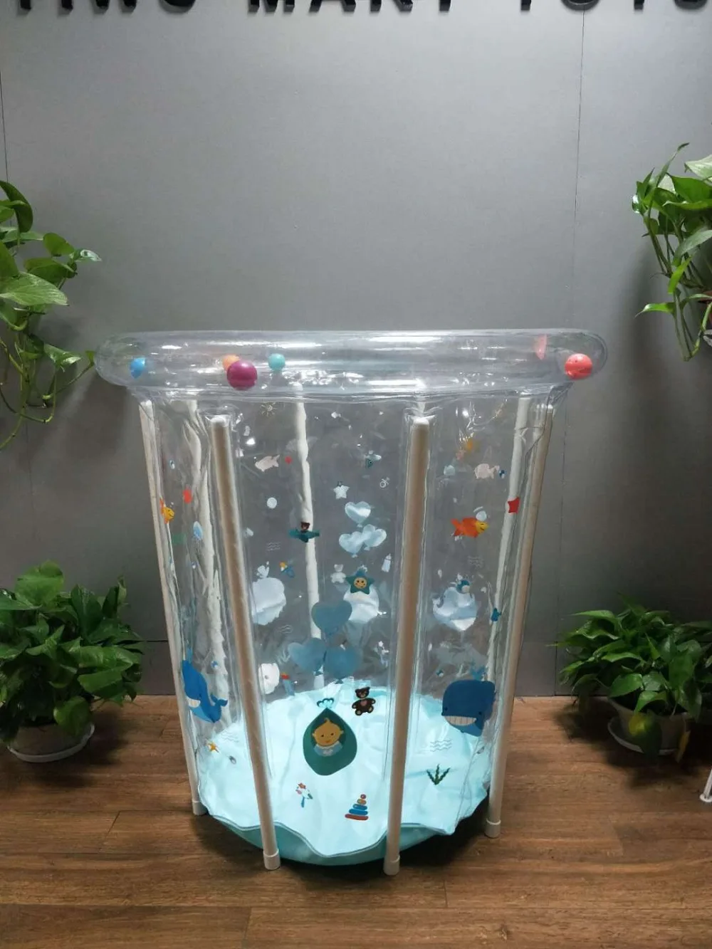 11119592714_1637426848