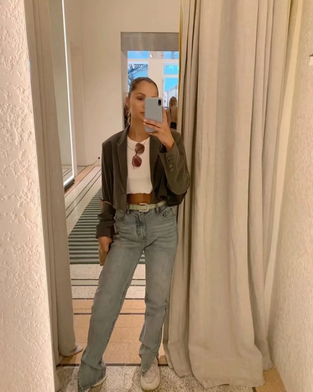 2020 Autumn Vintage High Waist Straight Floor Length Jeans Ripped Jeans Women Boyfriend Denim Pants High Street Long Trousers