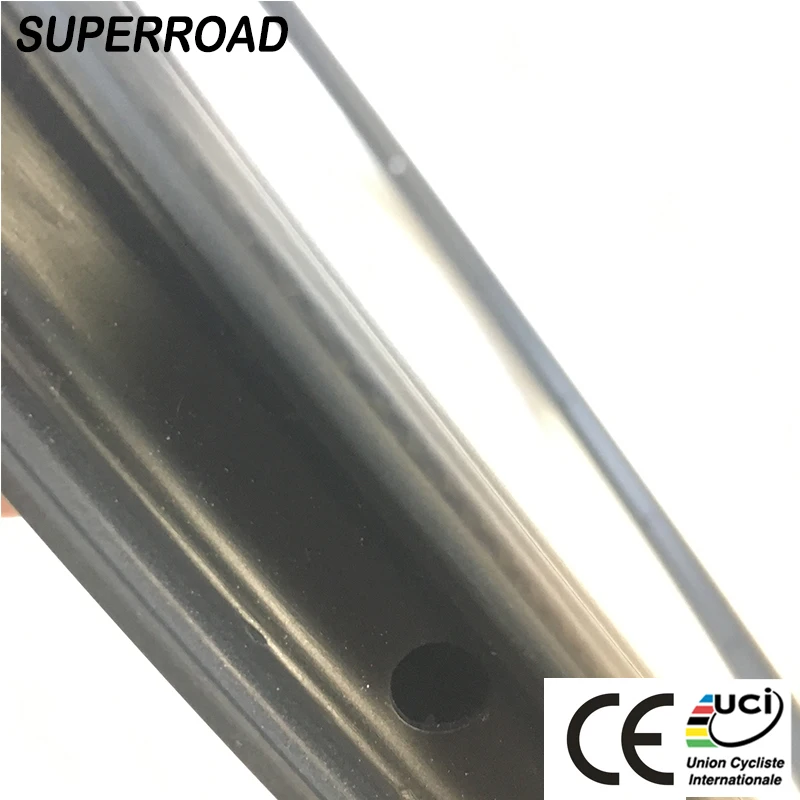 Высокое качество Superroad 28 мм в ширину 88 мм Deep Road Carbon 700C велосипедные бескамерные диски китайские