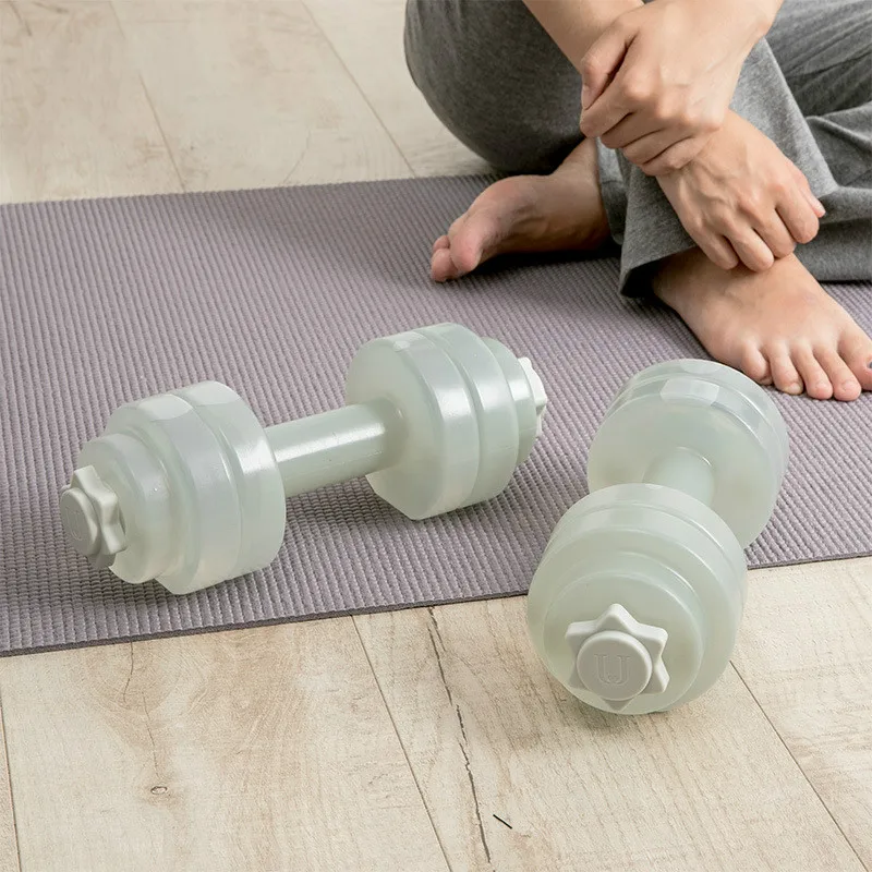 

2 Colors Portable Adjustable Water Dumbbells Max Weight 1kg Sports Water Dumbbells for Crossfit Yoga Exercise Fitness Equipments