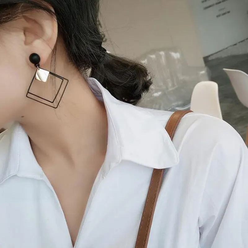 11929134357_1626211359