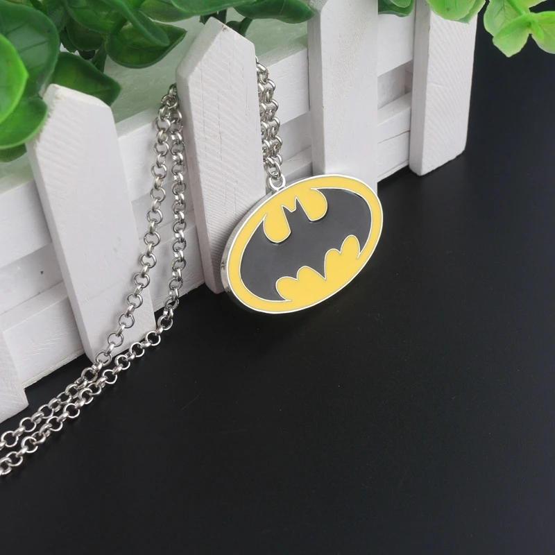 

New Arrival Enamel Batman Necklace Hot Movie Superhero Jewelry Necklace Collares for Women and Men High Quality Metal Necklace