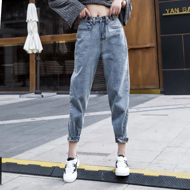 Nine points father pants loose loose thin high waist jeans female 2019 new spring Korean hole spring radish pants