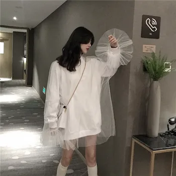 

2020 spring and Autumn New Korean loose long white top round neck lazy style splicing mesh air Pullover