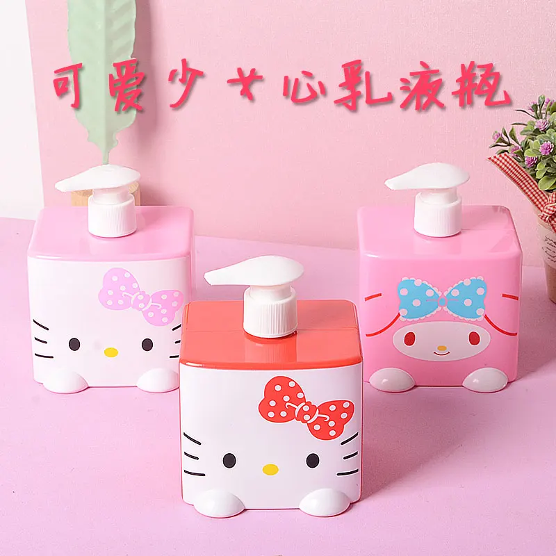 

Hello Kitty Plastic Containers Storage Container Empty Cosmetic Bath Lotion Bottle Hand Sanitizer Bottle