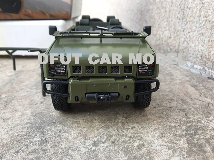 Литье под давлением 1:18 сплав игрушка с инерционным механизмом BJ2022JC автомобиль модель детских игрушечных автомобилей авторизованный игрушки для детей