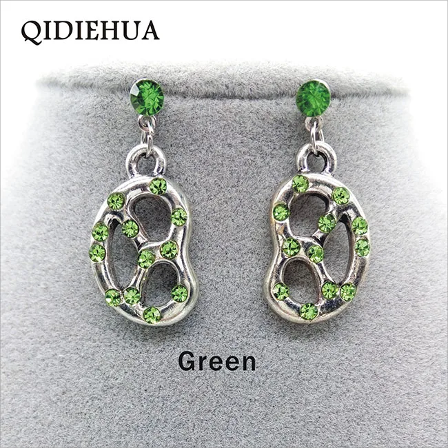 HTB1.d9EanlYBeNjSszcq6zwhFXaP