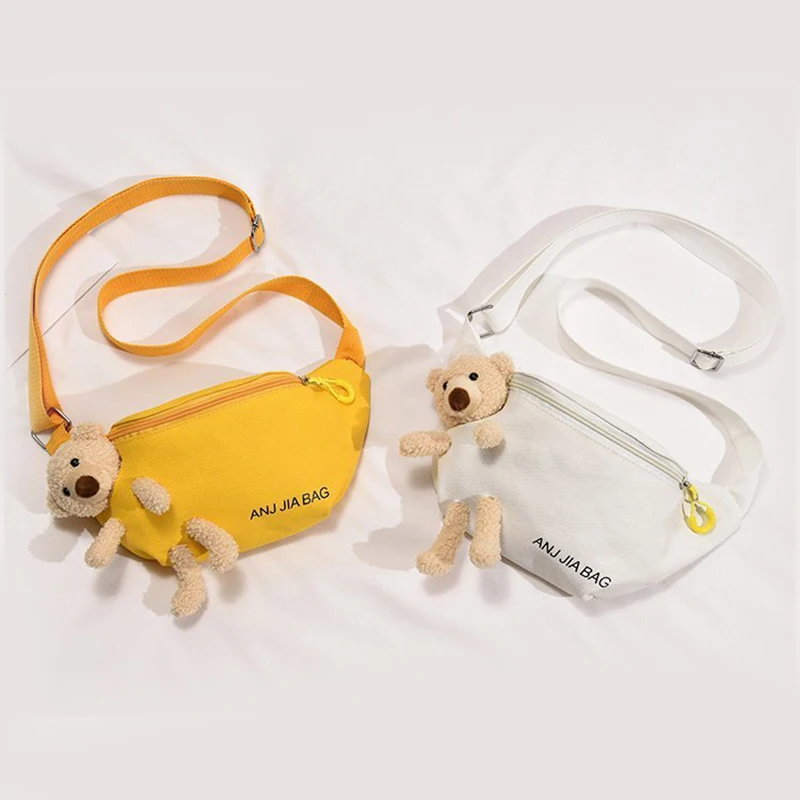 

Bear canvas bag women 2020 new wave cute student chest bag ins net red wild shoulder messenger shoulder bag Free Bear pendant A3