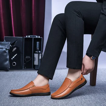 

Handmade Men Shoes Comfortable Casual Shoes Men Genuine Leather Breathable Loafers Anti-slip Rubber Walking Driving Shoes