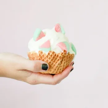 

Single Head Commercial Ice Cream Waffle Cone Maker NP-600