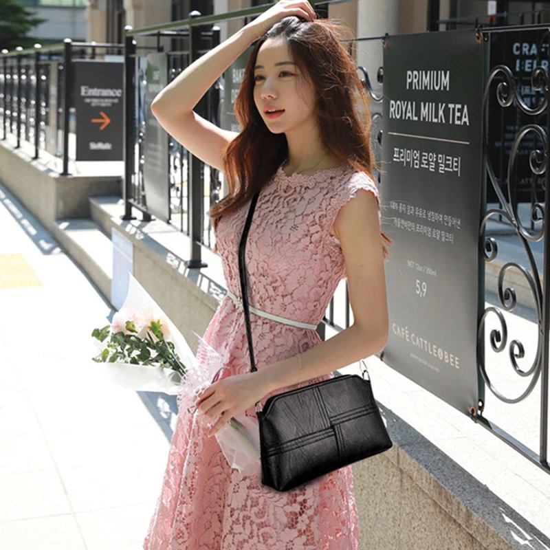 حقائب جلدية كتف للنساء