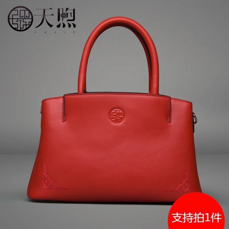 

Middle Guofeng Red Embroidery Cowhide Female Bag 2019 Bride Marriage Bag Leisure Single Shoulder Bag Hand Bag