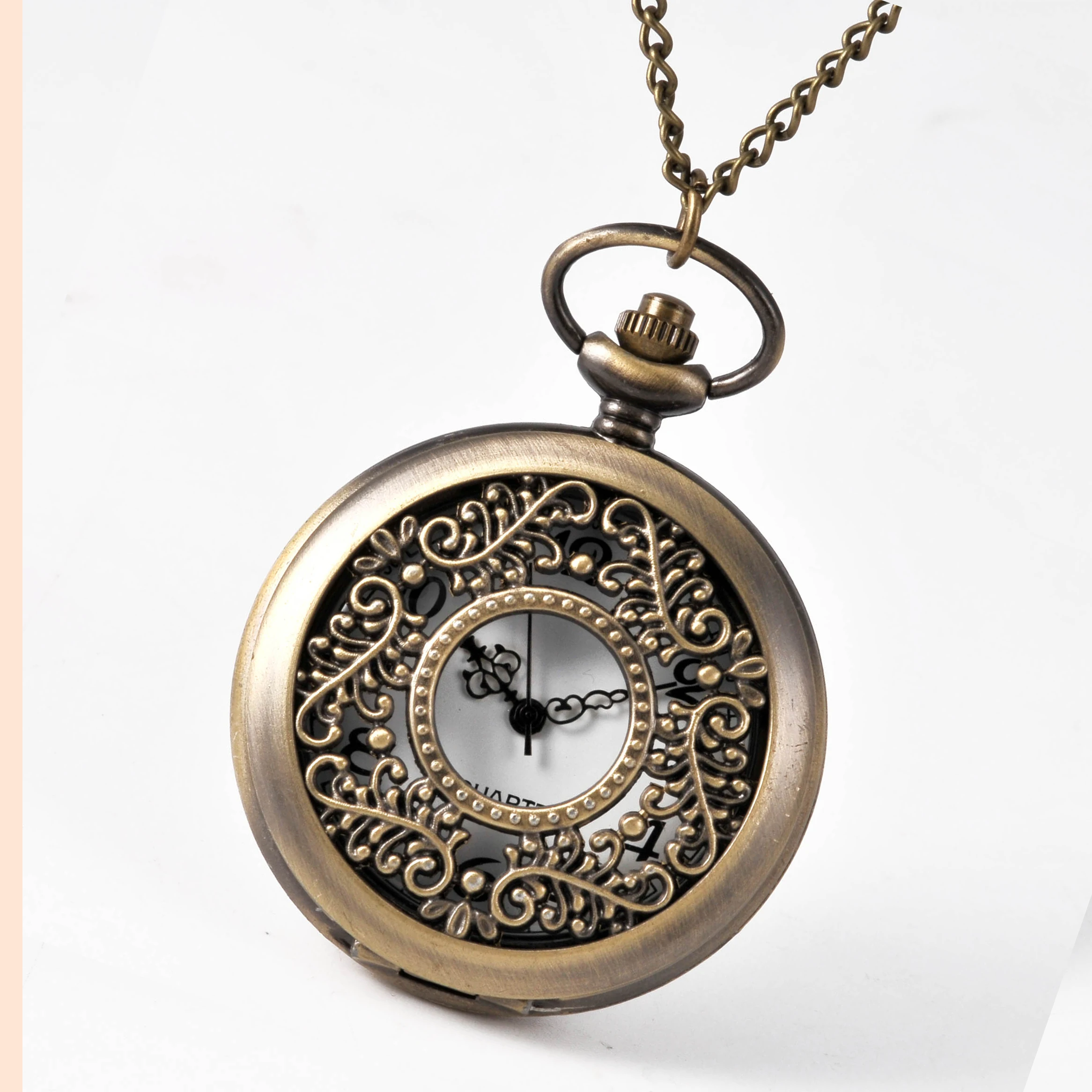 

Quartz pocket watch bronze four-leaf clover pattern open quartz fashion pocket watch with hollow-carved design