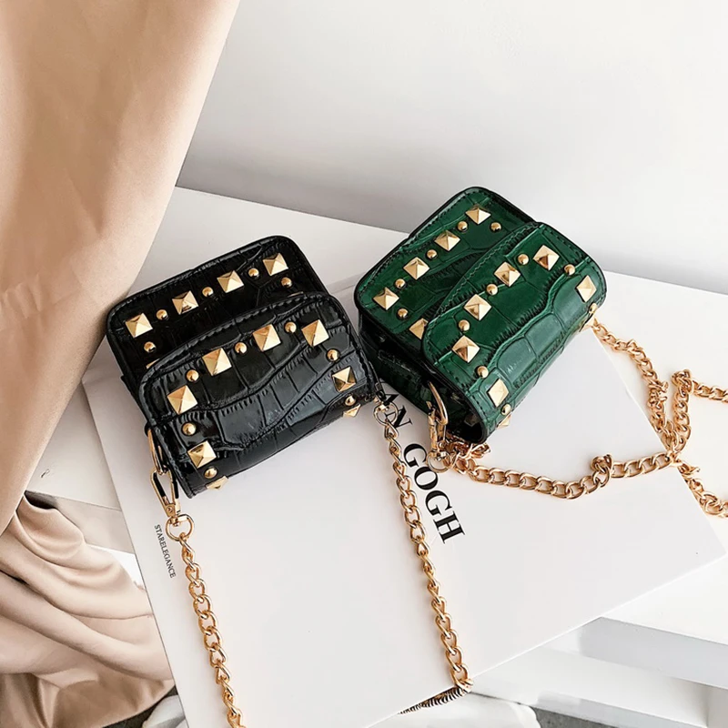 

2019 Punk Studded Card Holder PU Wallet With Shoulder Chain