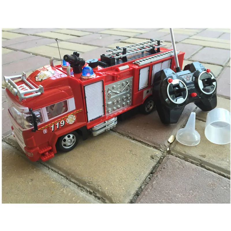 Big High Simulation RC Fire Truck Multi-Function 2.4G Remote Control Auto Water Spray Ambulance Car With Light Sound Effect Gift 4