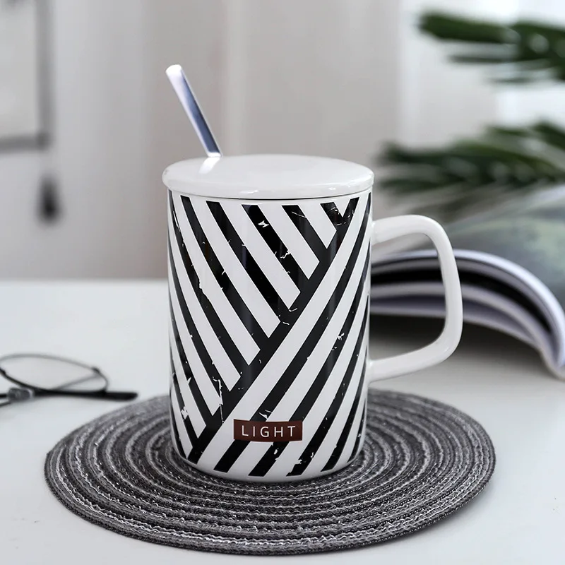 Геометрический узор творческие керамические чашки скандинавские офисные чашка для делового человека Студенческая кружка свадебный подарок дорожная кофейная кружка - Цвет: Diagonal stripes