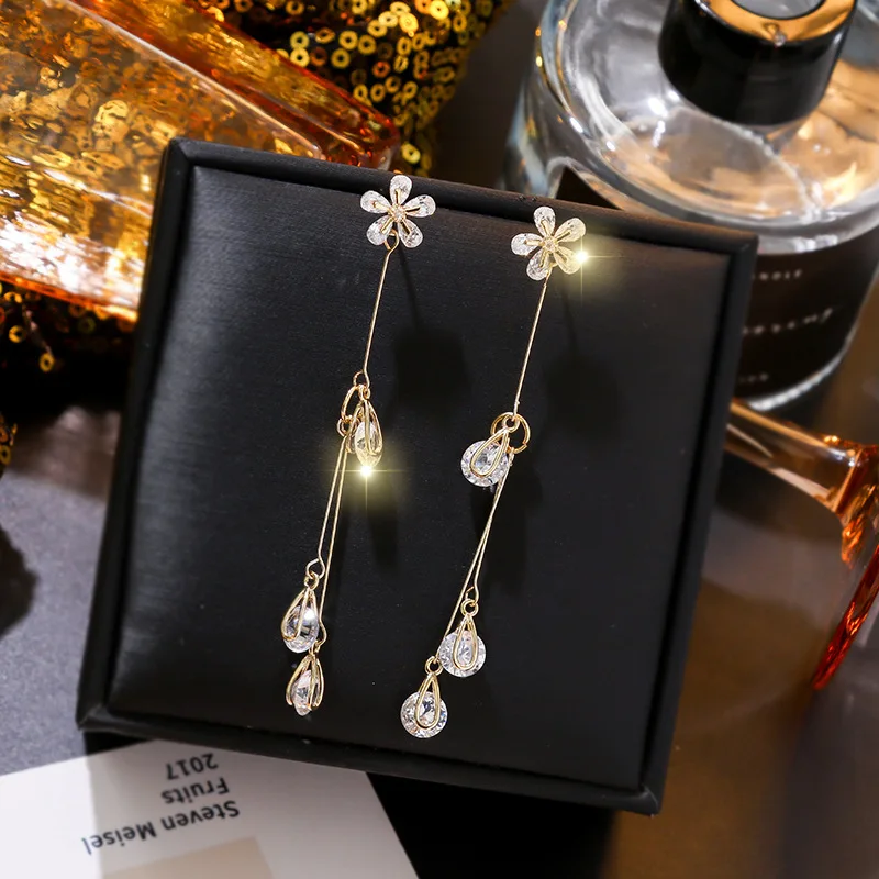 

New Trendy Flowers Crystal Drop Earrings Long Tassel Ear Rings Female Fashion Ear Stud Fashion Jewelry 2020