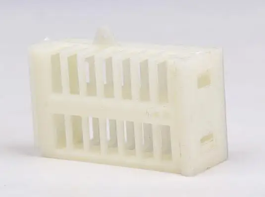 50pc/lot Multifunctional plastic bee king cage prisoner general beehive bee escape device beekeeping tool animal D030