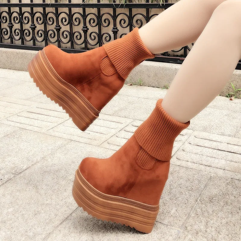 rubber sole wedge shoes