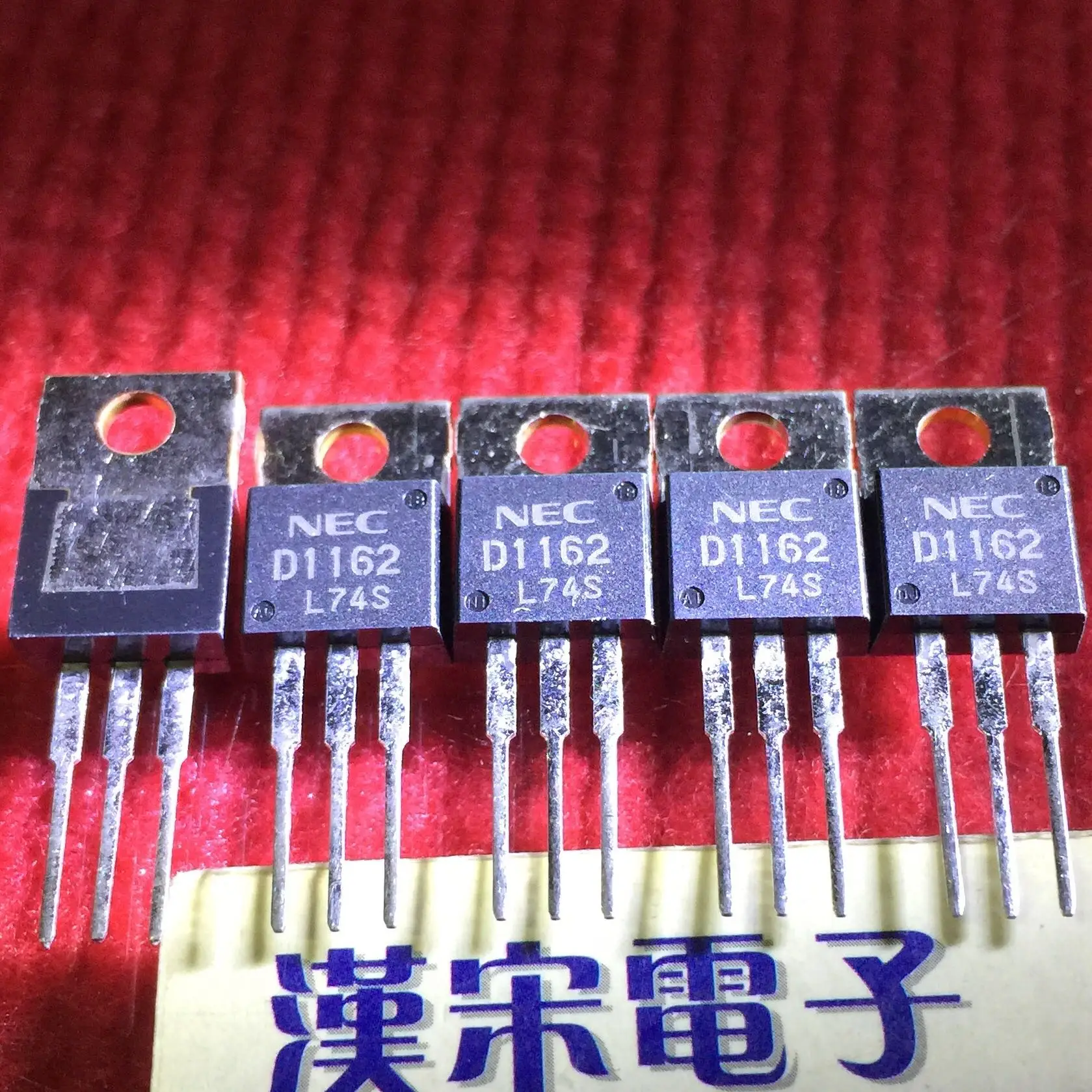 

Free shipping 2SD1162 D1162 TO-220 10PCS/lot