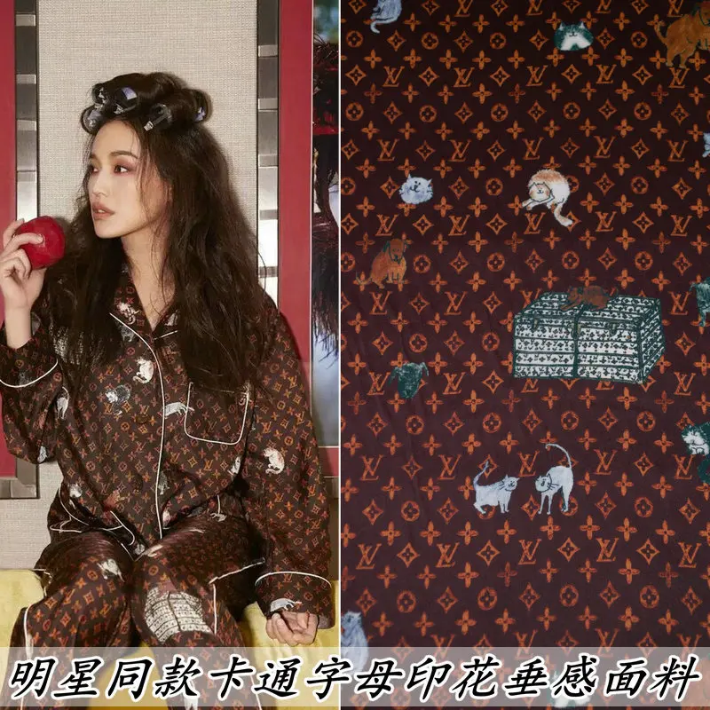 

Vertical Alphabet Printed Half-length Skirt Fabric Handmade Cloth Fabric