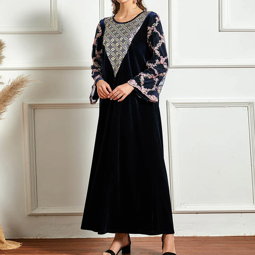Muslim Dress Stylish Comfortable Contrast Stitching Velvet Net Yarn Embroidery Flared Sleeves Round Neck Arab Robe Dress
Muslim Dress Stylish Comfortable Contrast Stitching Velvet Net Yarn Embroidery Flared Sleeves Round Neck Arab Robe Dress
