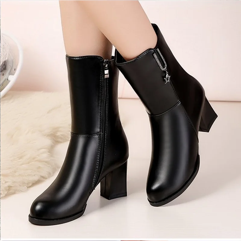 

Zipper High-heeled Middle-heeled Boots Women's Coarse-heeled Middle-aged and Elderly Mothers Plus Cashmere Martins Boots
