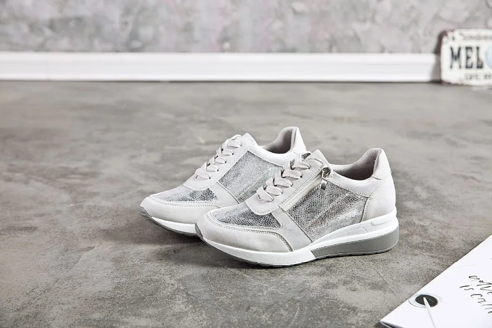 9375668962_1152145317