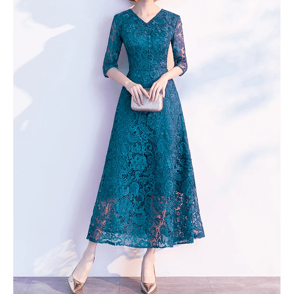 

Fancy Hunter Lace Mother of the Bride Dresses V-Neck Half Sleeves Zipper Back Tea Length Lace Party Dresses