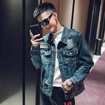 

2019 Men's Denim Jacket Hip Hop Retro Denim Slim Buttoned Sky Blue Men's Jacket