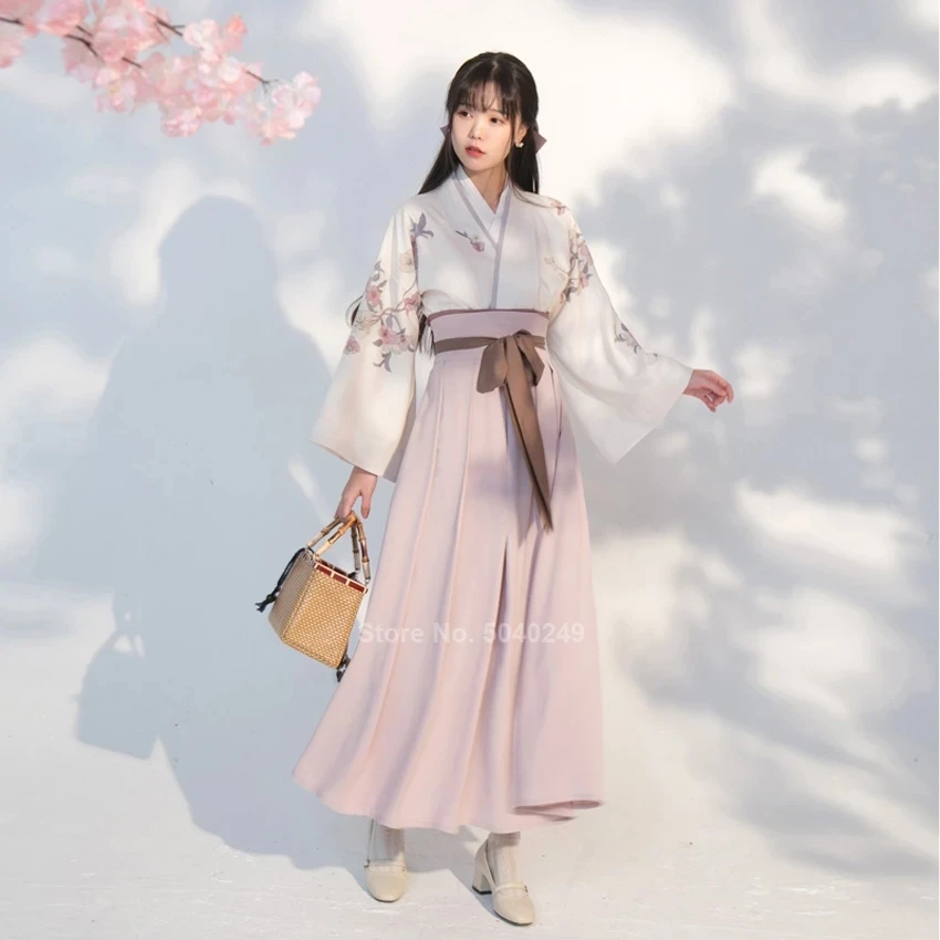 

New Chinese Traditional Clothing Hanfu Festival Streetwear Dress Floral Printed Elegant Folk Dance Costume Fashion Top Skirt Set