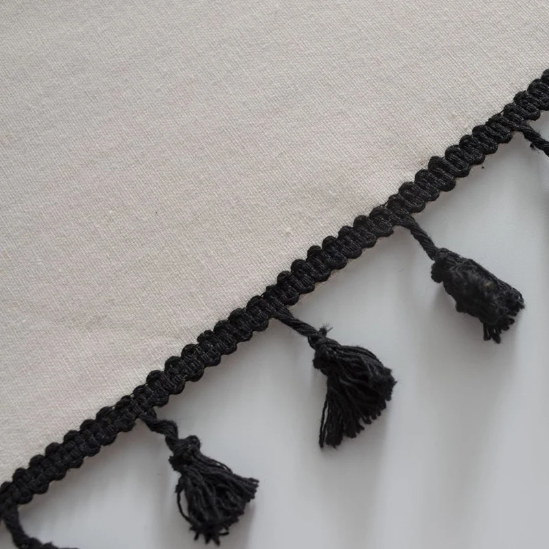 11980812989_852772111