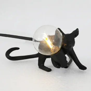 

Nordic Ltaly High-end Designer Mouse Table Lamp Night Light Creative Value Bar Coffee Bar Home Decoration Resin Decoration A1144
