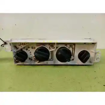 

04885336AA COMMAND HEATING/AIR CONDITIONING CHRYSLER PT CRUISER (PT)