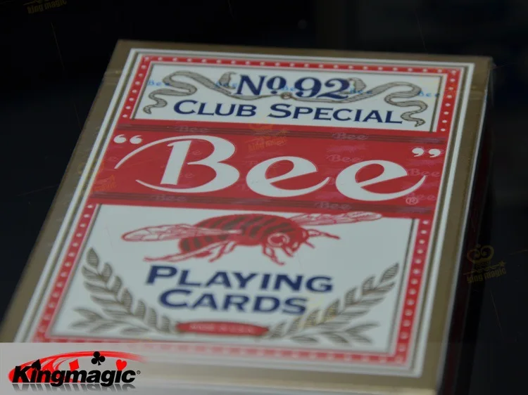 1 колода США оригинальные игральные карты пчелы № 92 Клуб Покер волшебные карты игры Mgaic трюки реквизит для мага - Цвет: Красный
