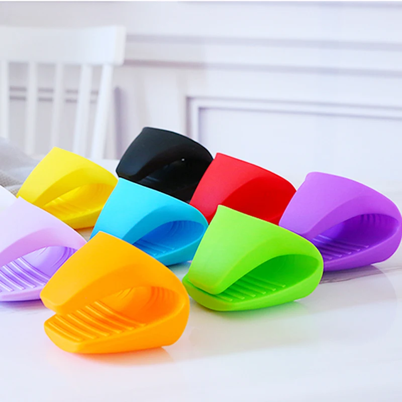 Cartoon silicone anti-scald microwave oven insulated kitchen heat-resistant high temperature resistant gloves | Дом и сад