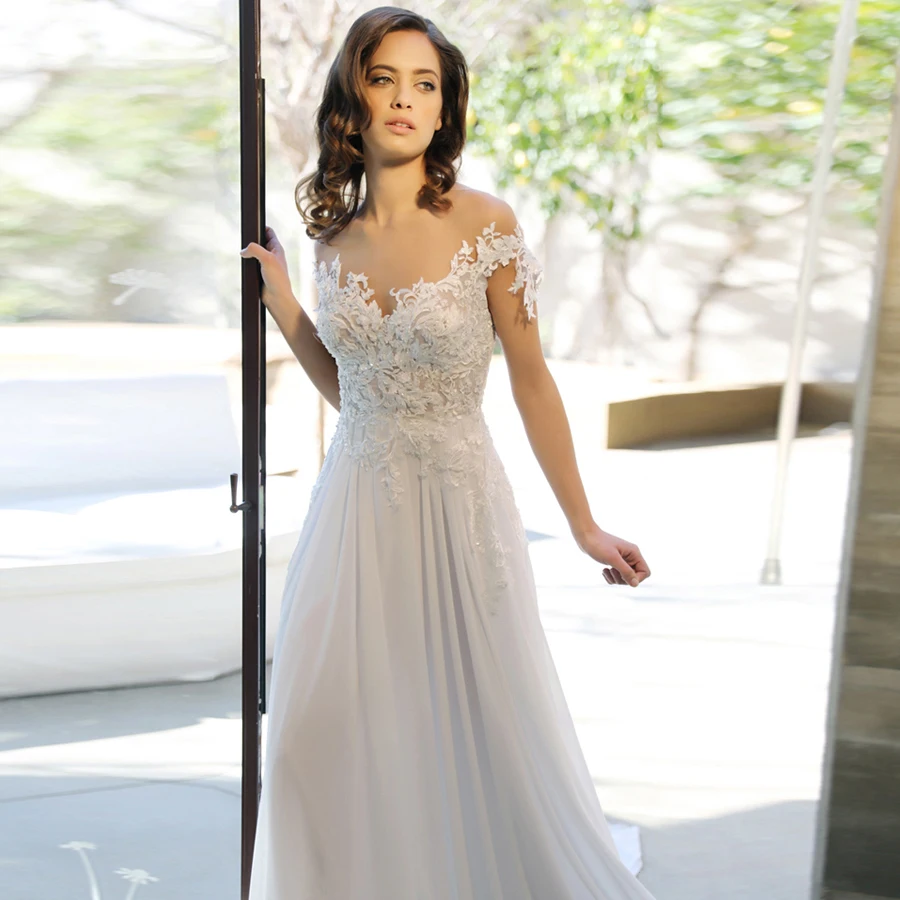 2019-Boho-Beach-Wedding-Dresses-Off-The-Shoulder-V-neck-Long-Train-Bridal-Wedding-Gowns-Robe (2)
