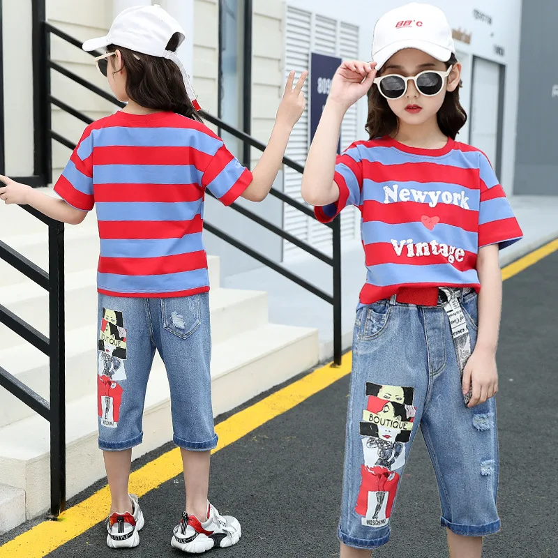 Детская одежда для маленьких мальчиков и девочек, комплект с джинсами, модный топ с надписью, футболка рваные джинсовые штаны с рисунком комплекты из 2 предметов летняя детская одежда