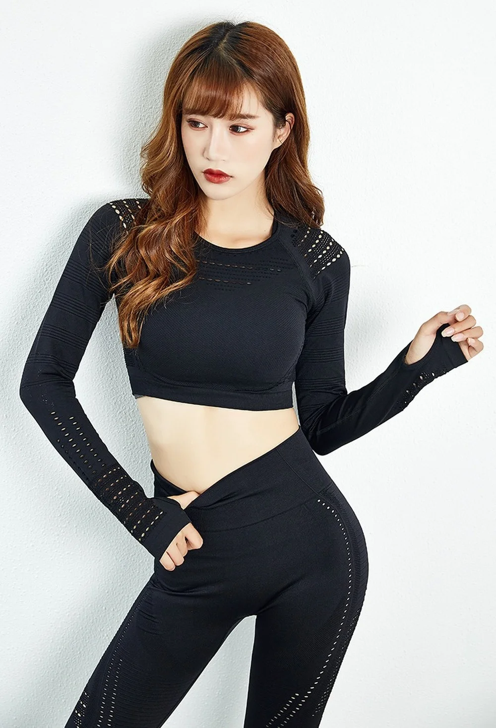 Fitness Long Sleeved Hollow Breathable Gym Quick Drying Sportswear  Thumb Hole Yoga Workout Shirts For Women Activewear Tops